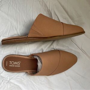 TOMS leather loafers
